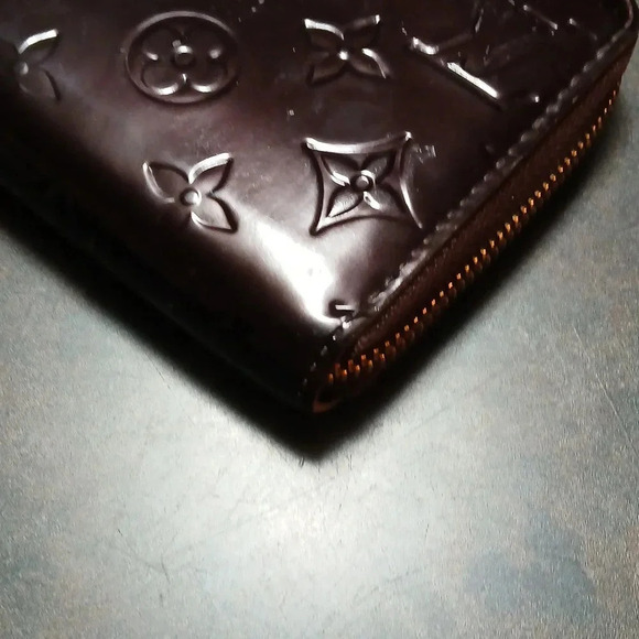 AUTHENTIC LOUIS VUITTON RED WINE COLORED WALLET lllq - Picture 9 of 16